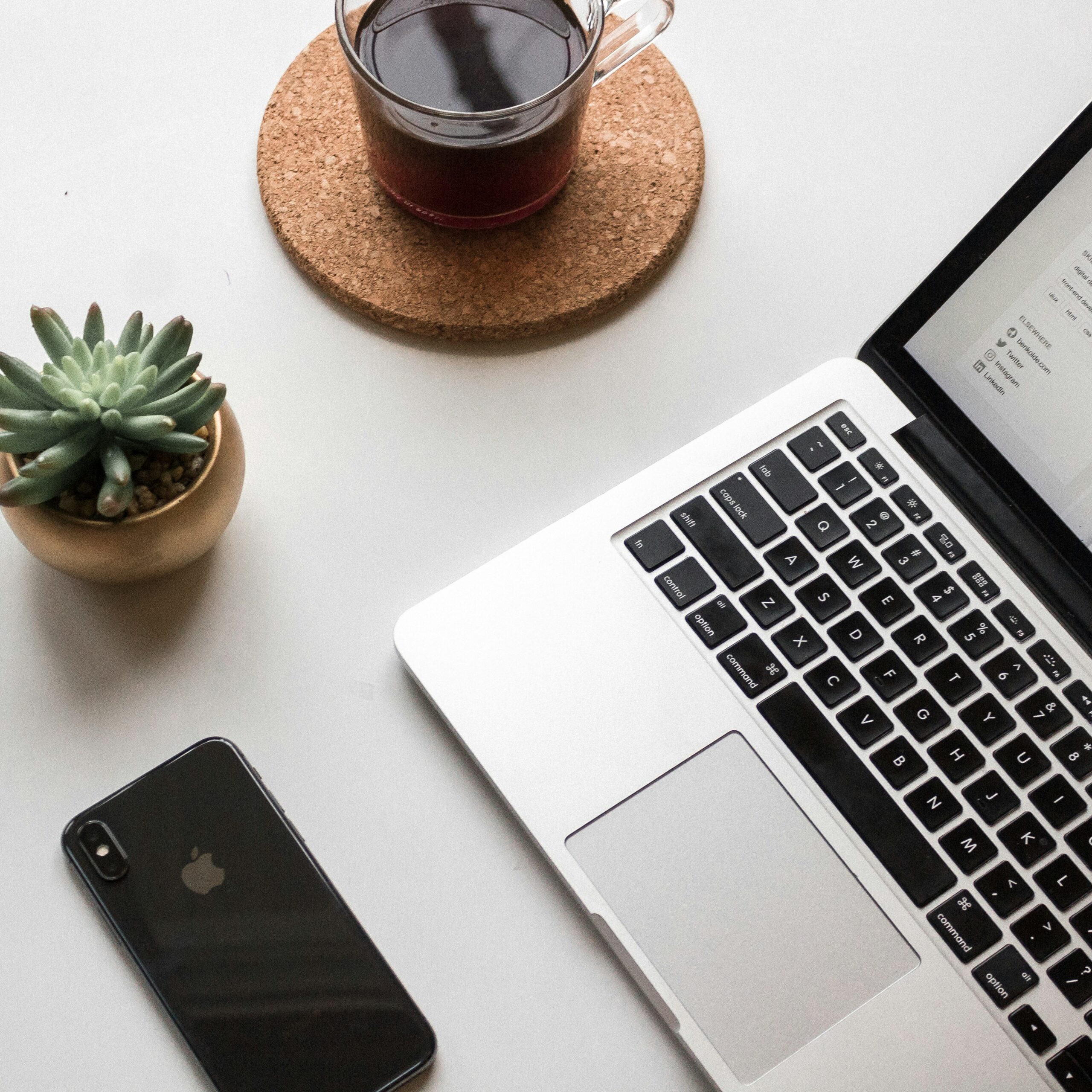 Working Desk